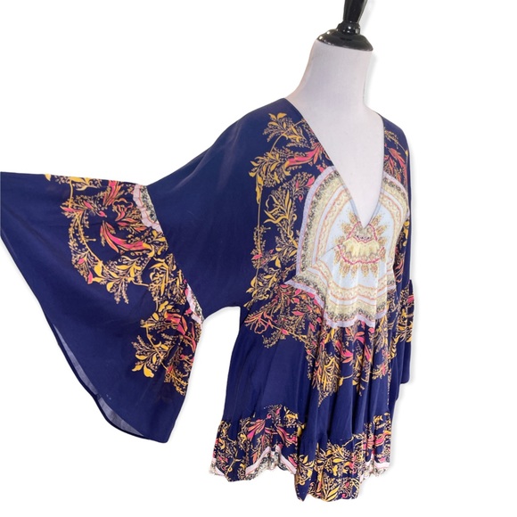 FREE PEOPLE SUNSET DREAMS TUNIC BELL SLEEVE BLOUSE IN BLUE - Picture 8 of 16